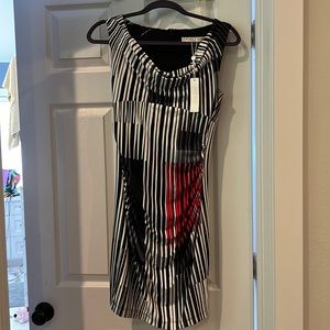 NWT Trina Turk black white red grey geometric ruched waist dress lightweight 0